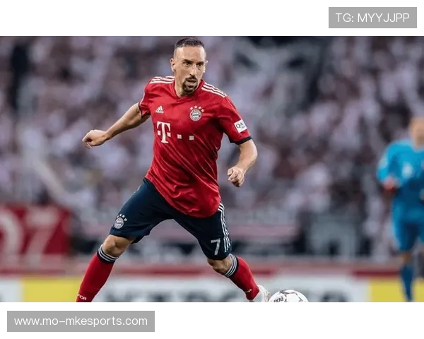 全球十大足球球星排行榜：传奇人物与现代巨星的激烈对决